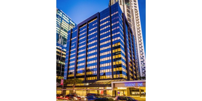 studentOneExterior web3